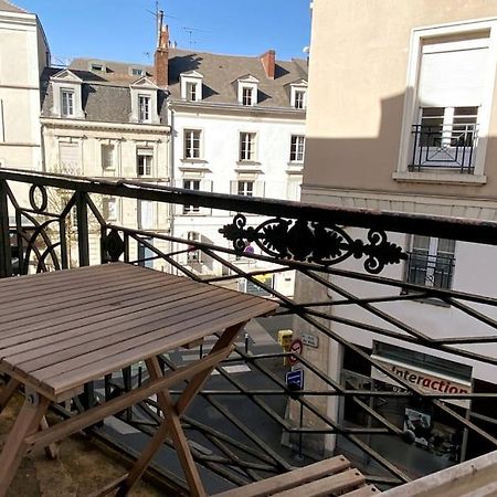 Bel Appartement Avec Balcon En Centre Ville Анже Экстерьер фото