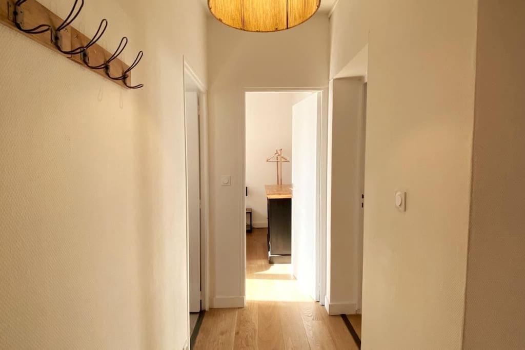 Bel Appartement Avec Balcon En Centre Ville Анже Экстерьер фото